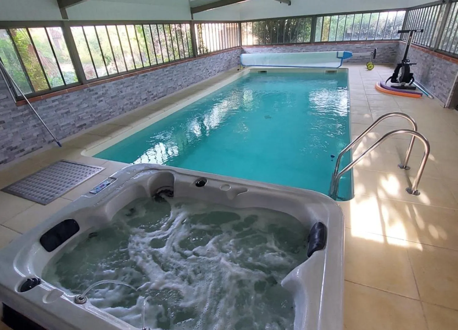 Gite Xin Dao Semezies-Cachan Holiday home