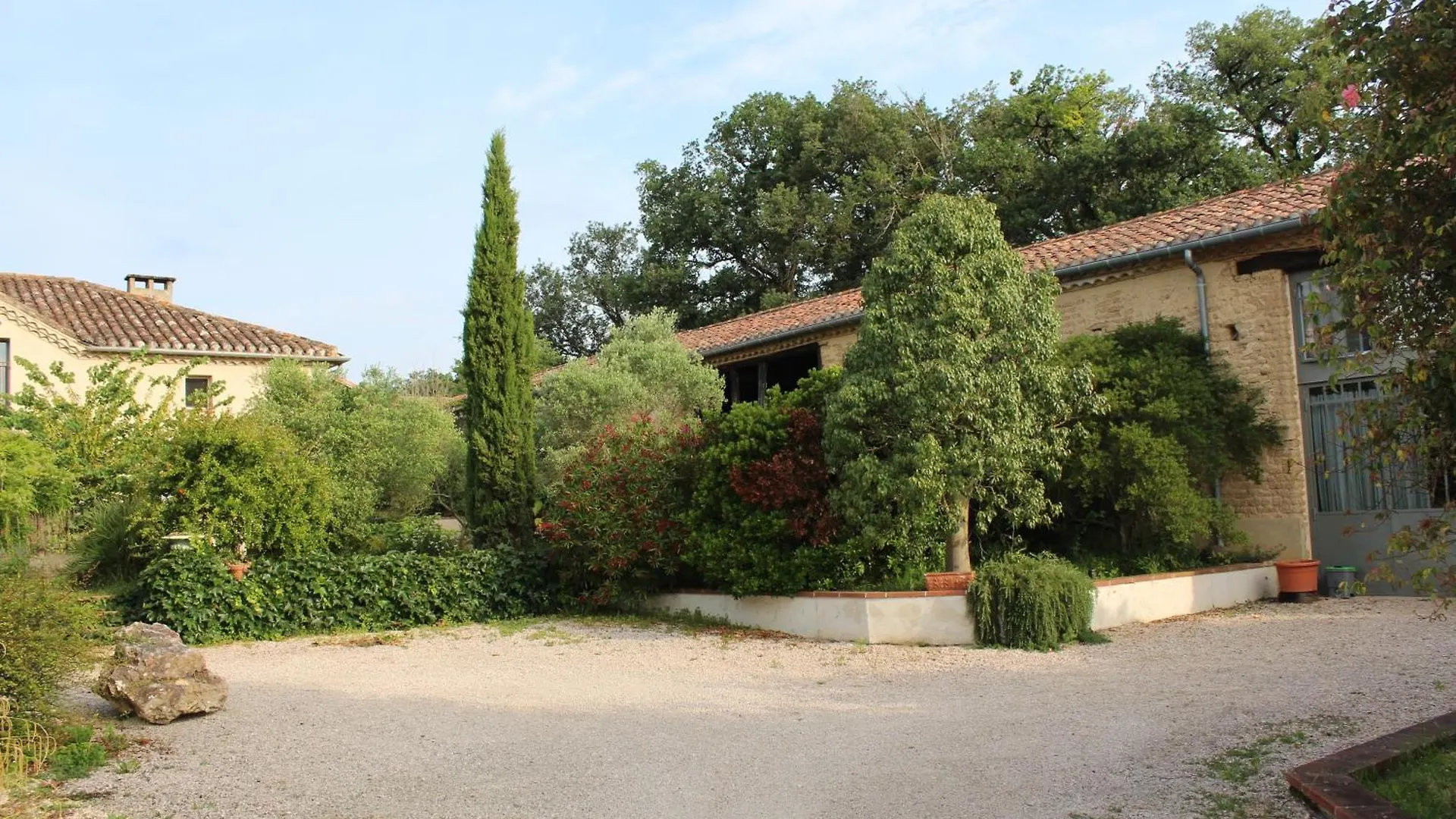 Gite Xin Dao Semezies-Cachan
